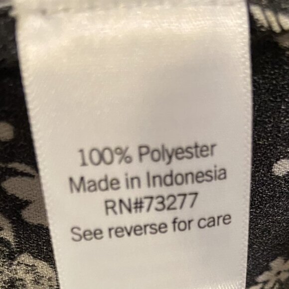 Lauren Conrad Flutter Sleeve V-Neck Blouse with Bow - Picture 7 of 7